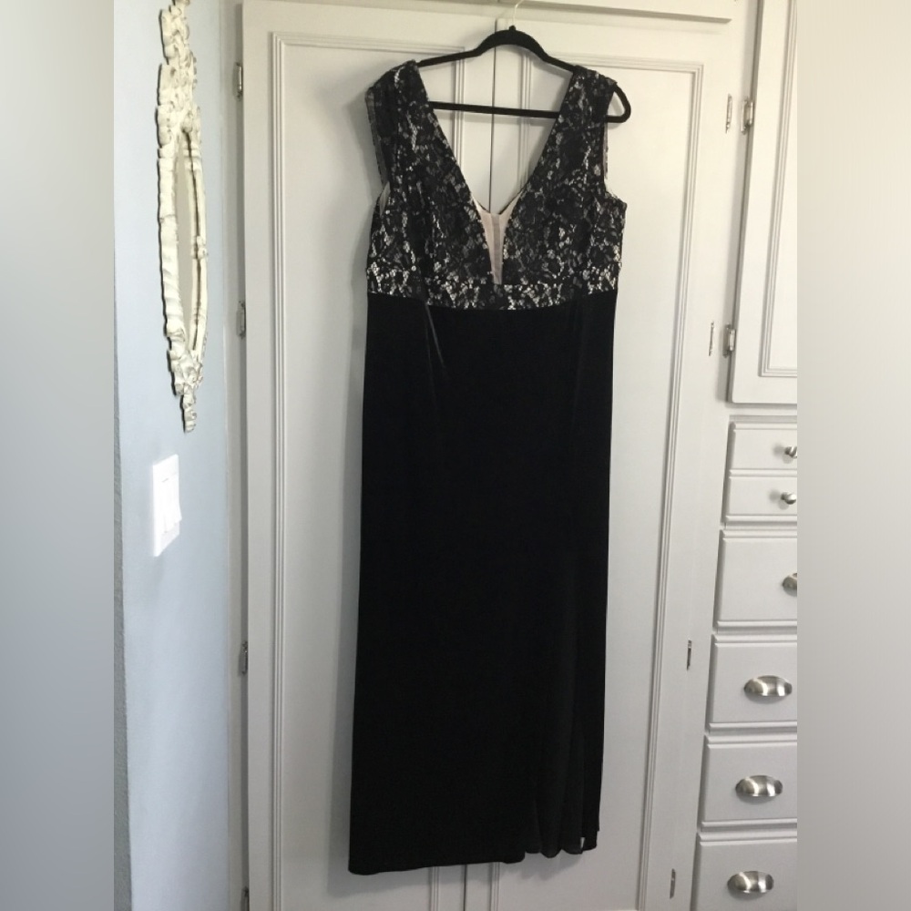 Ever Pretty Black Lace and Velvet Formal Evening Dress 5XL
